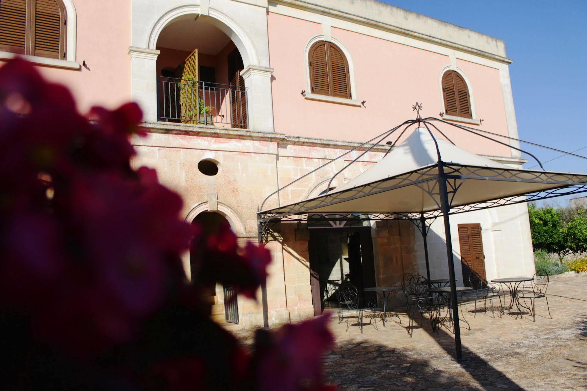 Tenuta Pigliano Hotel Bagnolo del Salento Exteriör bild